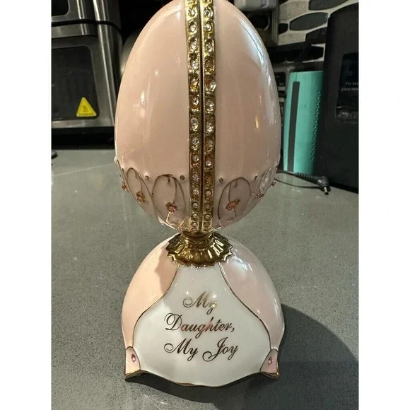 Ardleigh ELLIOT  My Daughter My Joy Music Box Egg Shaped 2008. - Picture 2 of 7